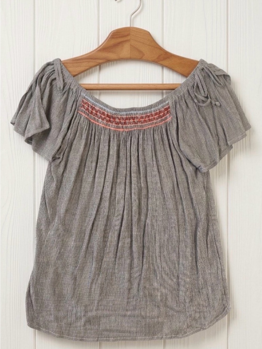 Maurices Gray Gauze Tie-Shoulder Peasant Top with Pink Embroidery